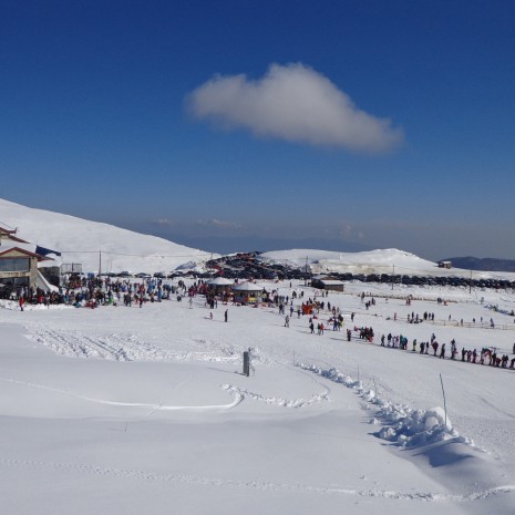 Άποψη του Χιονοδρομικό Κέντρου Βόρα-Καϊμακτσαλάν